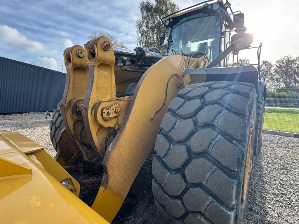 CAT 980M4